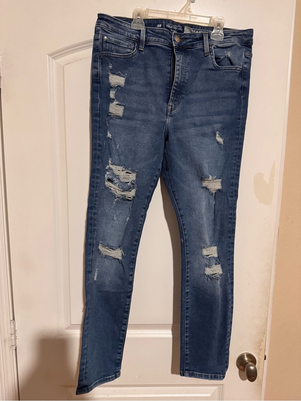 H&M Blue Distressed Skinny Jeans - Women's